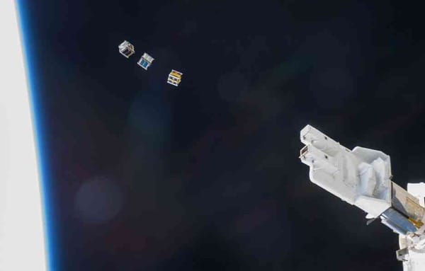 High resolution product overview of Space Control review
